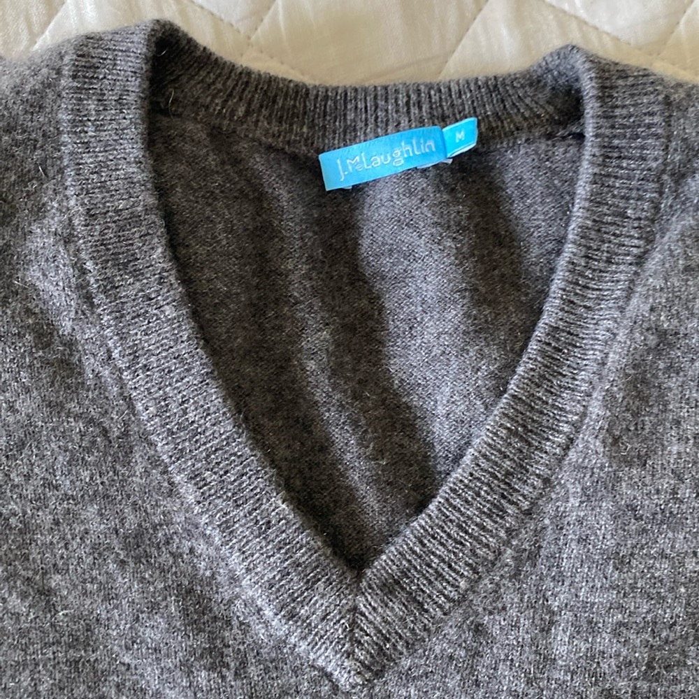 Men’s J.McLaughlin size M cashmere sweater